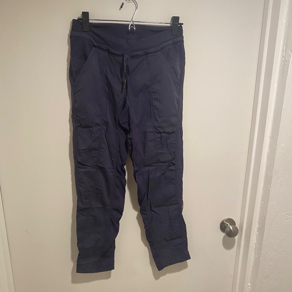 Lululemon Dance Studio Crop/Jogger